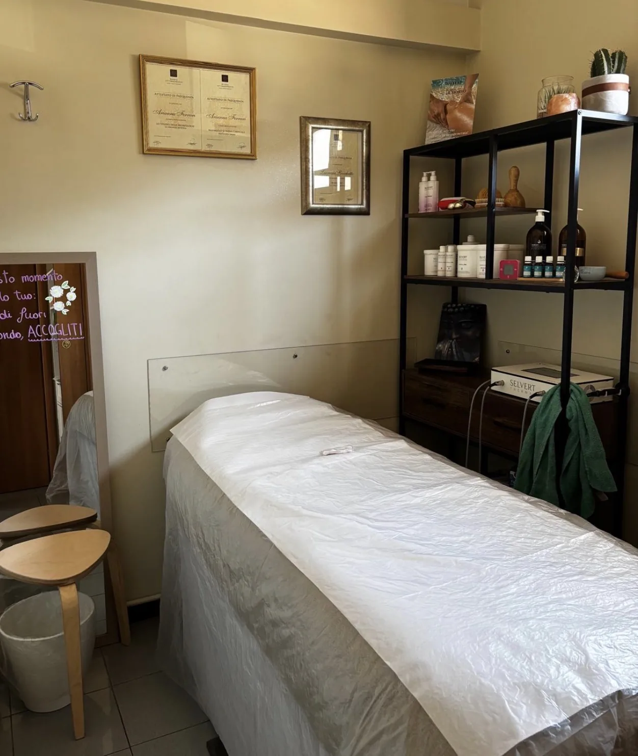 Cabina dedicata ai massaggi e ai trattamenti del centro